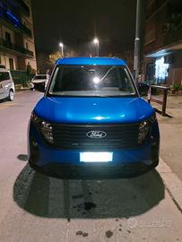 Nuova Ford Tourneo Courrier Titanium Ecoboost