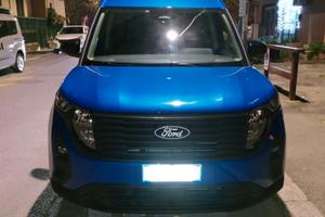 Nuova Ford Tourneo Courrier Titanium Ecoboost