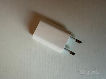 Caricabatterie entra usb