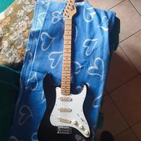 chitarra elettrica 