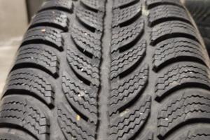 Ruote invernali su cerchi in ferro 195/65 R15