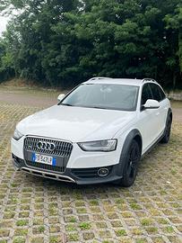 Audi A4 allroad 3.0 V6 tdi Advanced