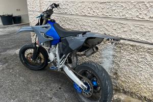 YAMAHA YZ 125