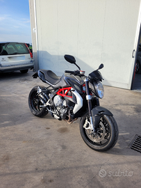 Mv Augusta Brutale 800