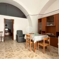 2 LOCALI A MANFREDONIA