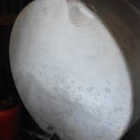 Serbatoio orizzontale in ferro da 1085 litri