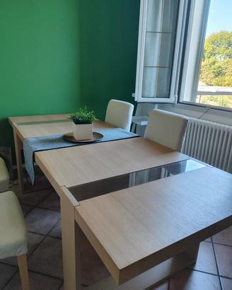 Tavolo cucina inserti in vetro  B&B Italia