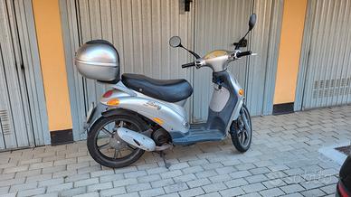 piaggio liberty 50 cat