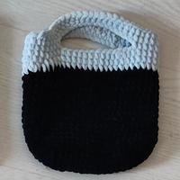 borsa fashion uncinetto fatta a mano 