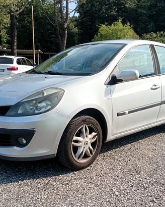 Renault Clio 1.2 Confort