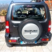 Suzuki Jimmy 2011 GPL