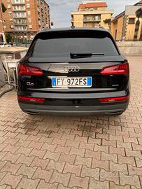 Audi Q5 40 2.0 TDI Business  Quattro 190 CV S-TRON