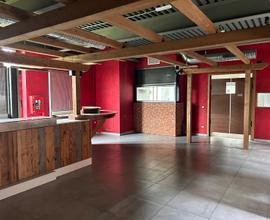 Locale 238MQ commerciale ristorante/pub MAGENTA