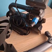 Canon XA10 Videocamera con microfono