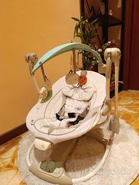 Sdraietta neonato Ingenuity con musica e movimento