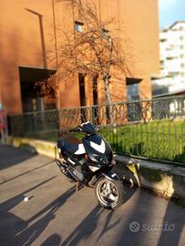 scooter 100 cc  2 tempi