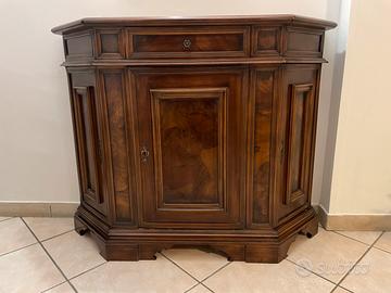 Mobile legno stile retro’