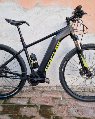 Mtb e-bike Focus Jarifa 2 taglia L ruota da 29"