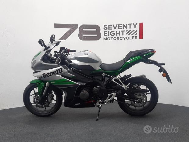 Benelli 302 R - 2021 - 62 km
