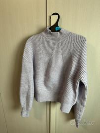 Maglione lilla collo alto