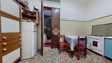 3 LOCALI A FRANCAVILLA FONTANA