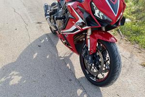 honda cbr650r 