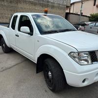 Nissan Navara 2.5 dCi 2 porte King Cab Sport