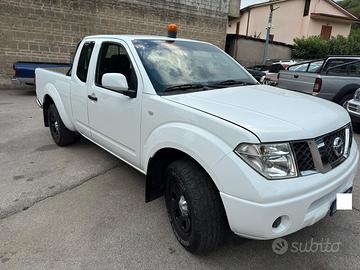 Nissan Navara 2.5 dCi 2 porte King Cab Sport