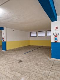 CAGLIARI BOX GARAGE MOTO AUTO zona tribunale