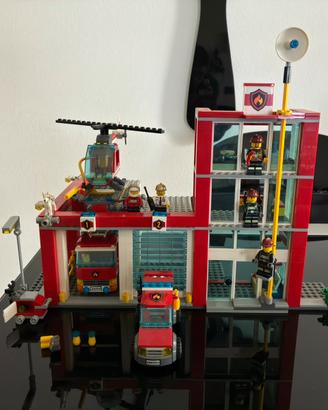 LEGO City Caserma dei Pompieri 60004