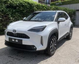 TOYOTA Yaris Cross 1.5 Hybrid 5p. E-CVT AWD-i Tr