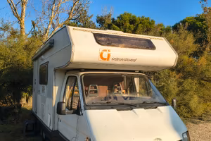Camper Ford