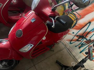 Vespa Piaggio 125 4t