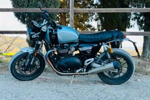 TRIUMPH SPEEDTWIN BREITLING EDITION 1200