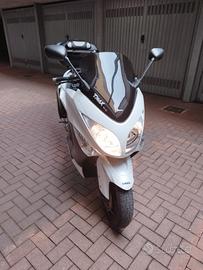 moto T Max 500 