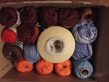 gomitoli lana e cotone