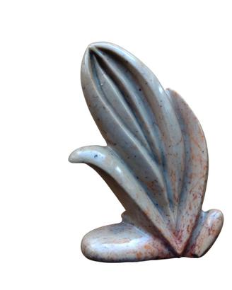 Due sculture in pietra shona dallo Zimbabwe