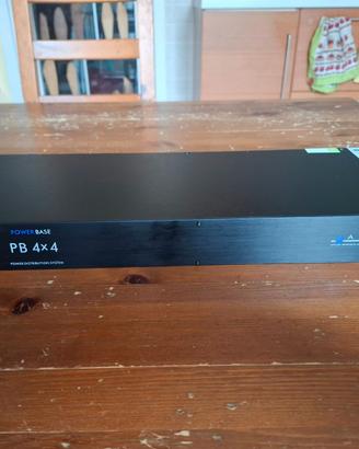 ART PB 4x4 - Distributore di Alimentazione 1800W