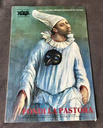 Libro teatro Fondi La Pastora collezione culturale