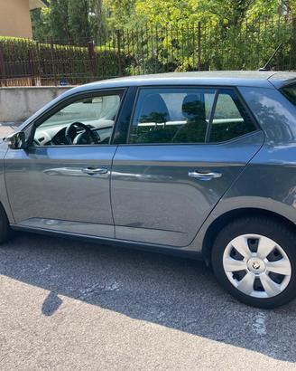 Skoda FABIA III serie 1.0 Benzina – NEOPATENTATI