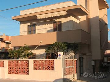 Casa con giardino a 250 m. dal Mare