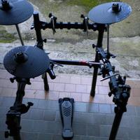 Yamaha rack dtx  +  pcy  x 3  +  HH65