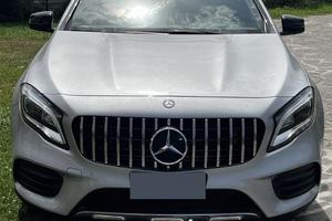 GLA 200 4 MATIC PREMIUM SPORT (ALLESTIMENTO AMG)