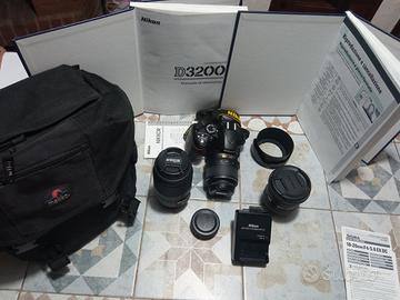 Set  Nikon Digital Camera D3200