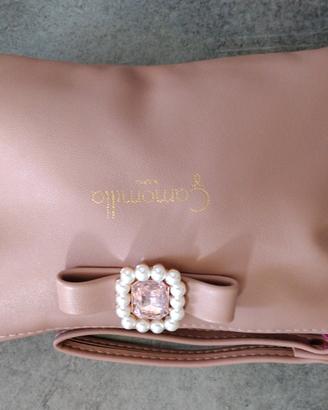 pochette rosa camomilla milano