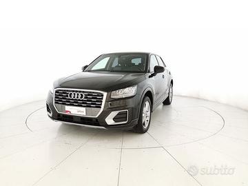 Audi Q2 30 1.6 tdi Business Design s-tronic
