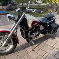 Suzuki Marauder vz800