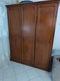 Armadio in legno