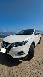 Nissan Qashqai 1.3 dig-t N-Connecta 140cv