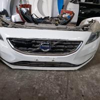 Volvo V40 2013 musata, fari xenon 